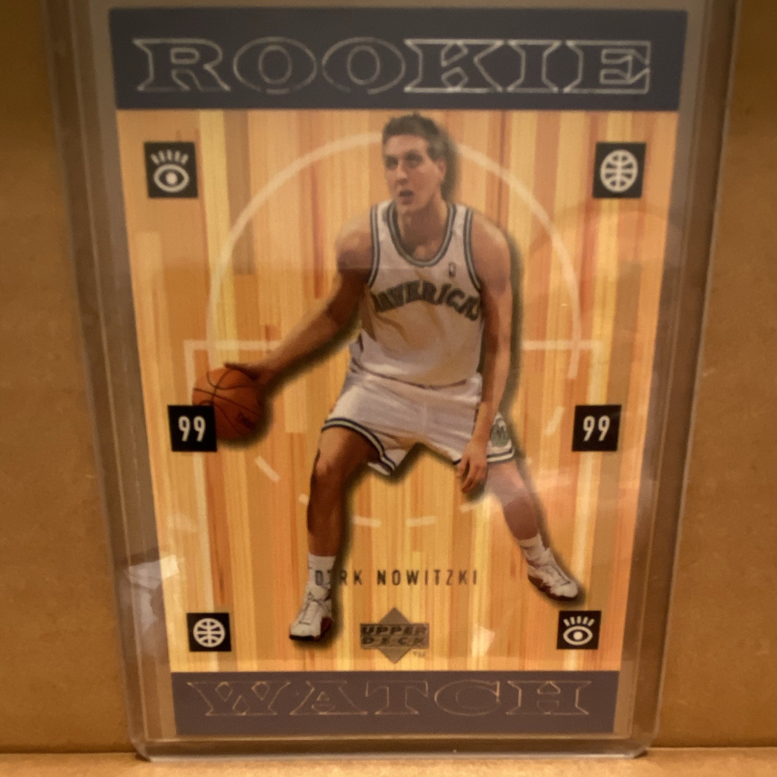 1998-99 Upper Deck - Rookie Watch Dirk Nowitzki #320 (RC)