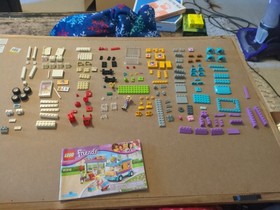 LEGO FRIENDS: Heartlake Gift Delivery (41310) Complete W/ instructions