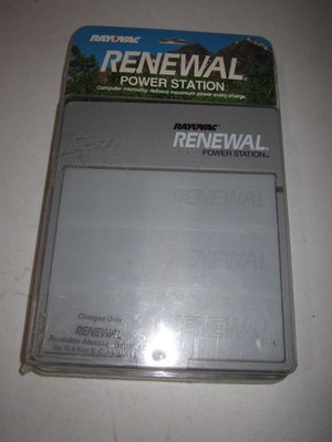 Rayovac PS2 Renewal Power Station Charges Up To 8 Alkaline Batteries D C AA AAA