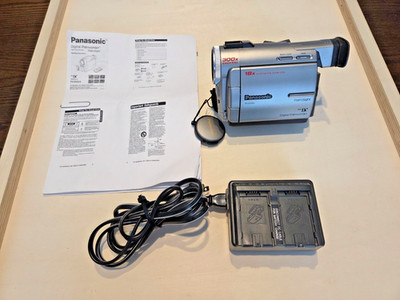 コカコーラパナソニック 10畳用2018年製　P26032928-11R Panasonic PV-DV910 Digital Palmcorder PalmSight MiniDV Camcorder
