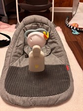 Fisher-Price Infant Baby Bouncer Seat Chair with Toy Bar, Gray