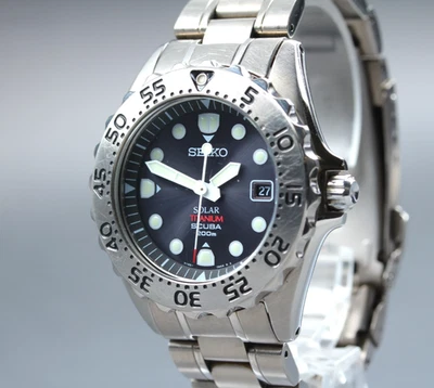 [Presque comme neuve] Montre de plongée noire pour homme SEIKO Solar Titanium... - Photo 1/4