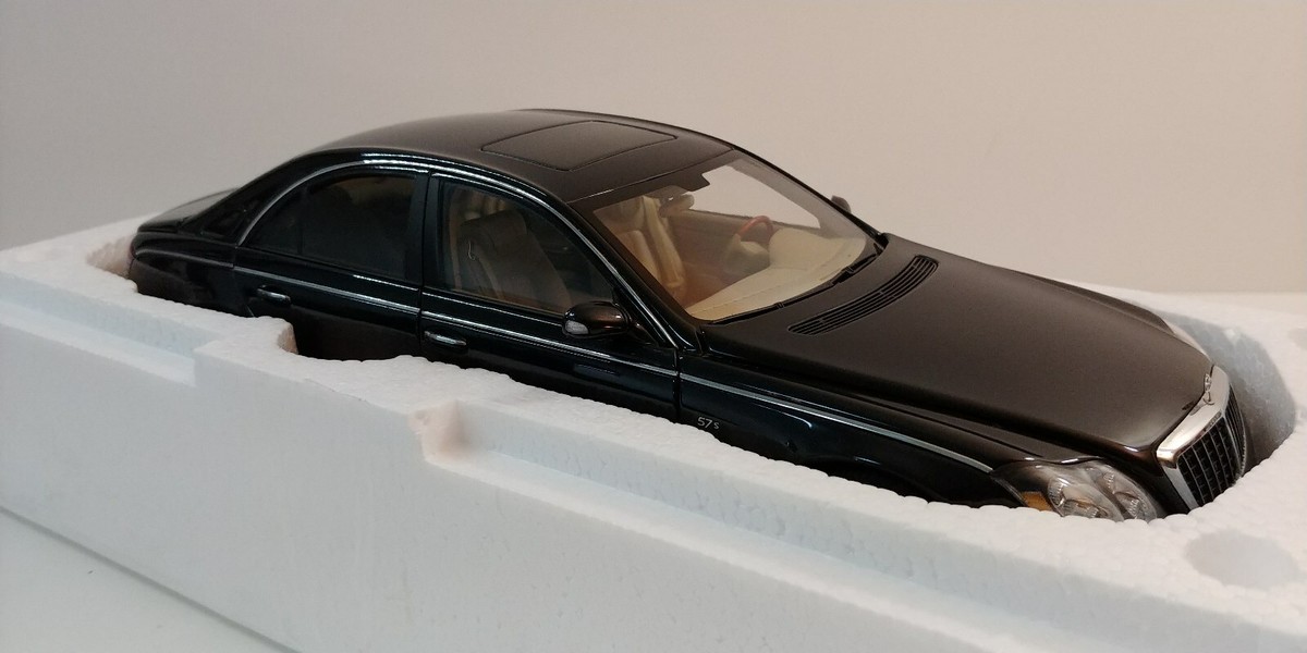 1/18 Autoart Maybach 57s (Black color) | eBay