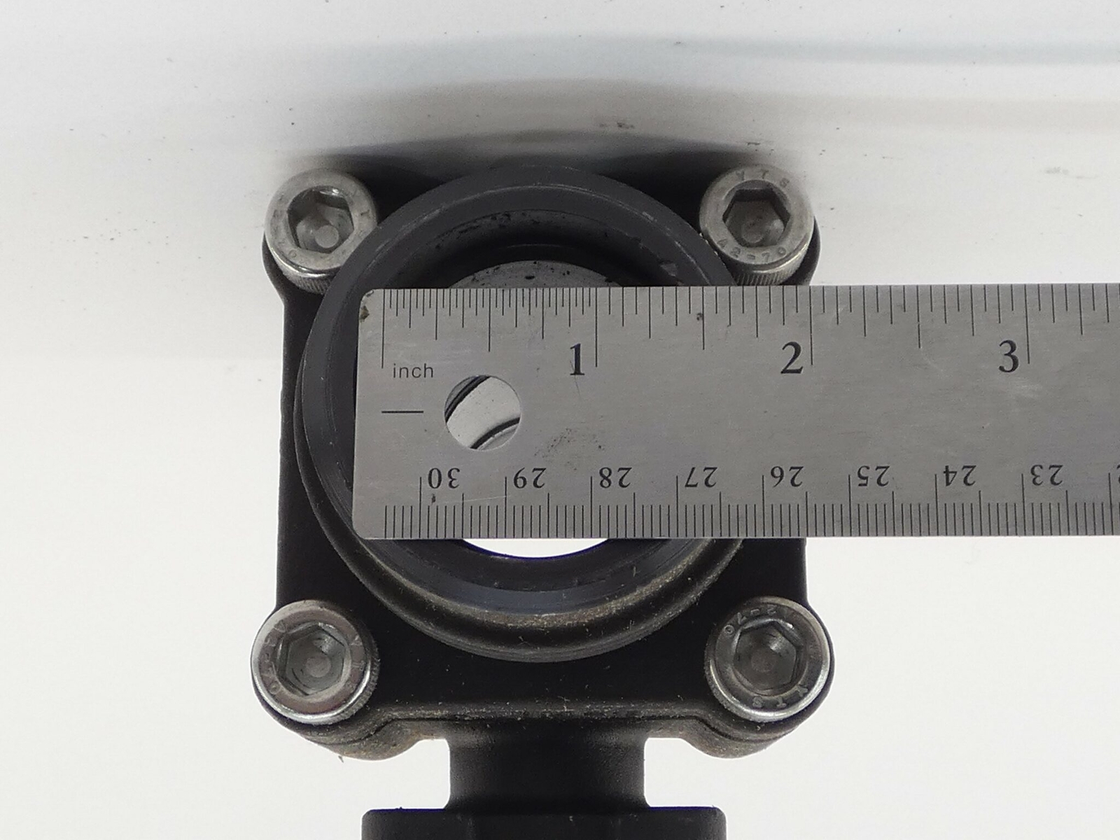 Flo-Tite Tri-Pro A216-WCB Ball Valve 1-1/4" 2250 WOG - NEW Surplus!