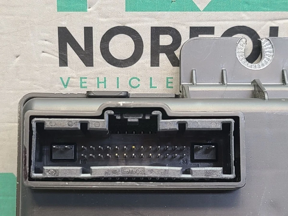 Ford Mustang Mach E Climate Control ECU LJ8T18C612AL - Image 2 of 4