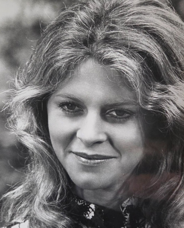 ABC Vintage Original BW 8x10 Press Photo Lindsay Wagner The Bionic Woman 