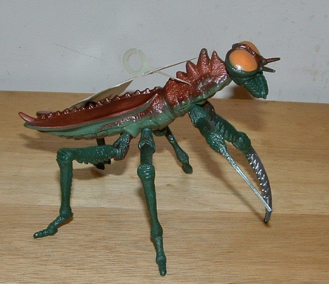 vargas フィギュア① Amazon.com: HI-METAL R VF-1J Super Valkyrie(Maximilian