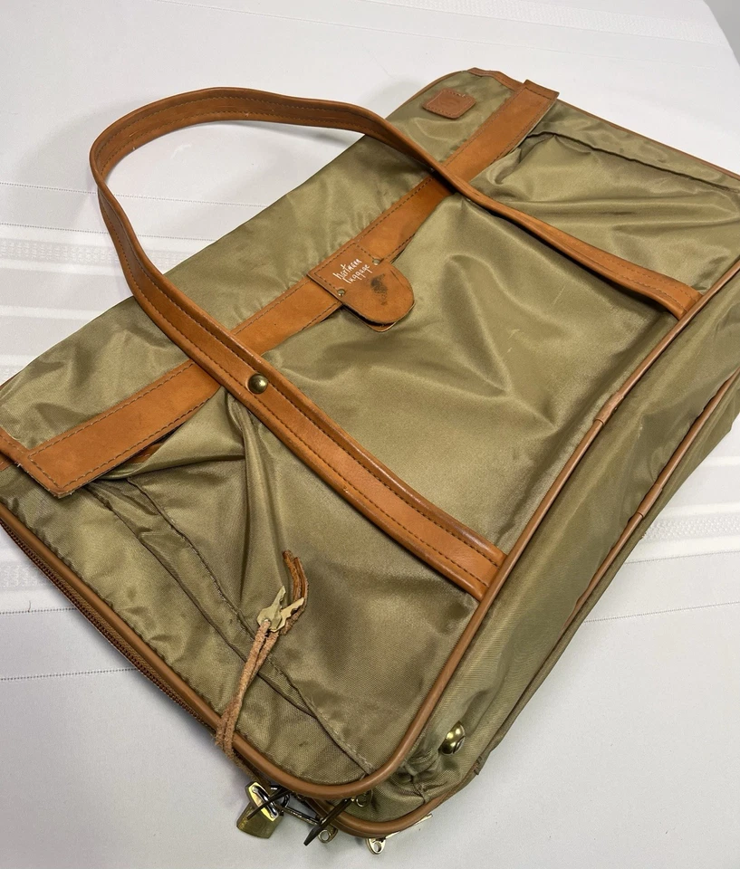 Hartmann Nylon Leather Trim Weekender Bag Luggage Garment Travel w/ Locks & Keys - Image 3 of 4