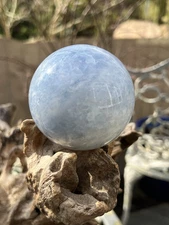 Celestite Ball : Inner Peace : Wisdom : Gentle Strength 73mm 17