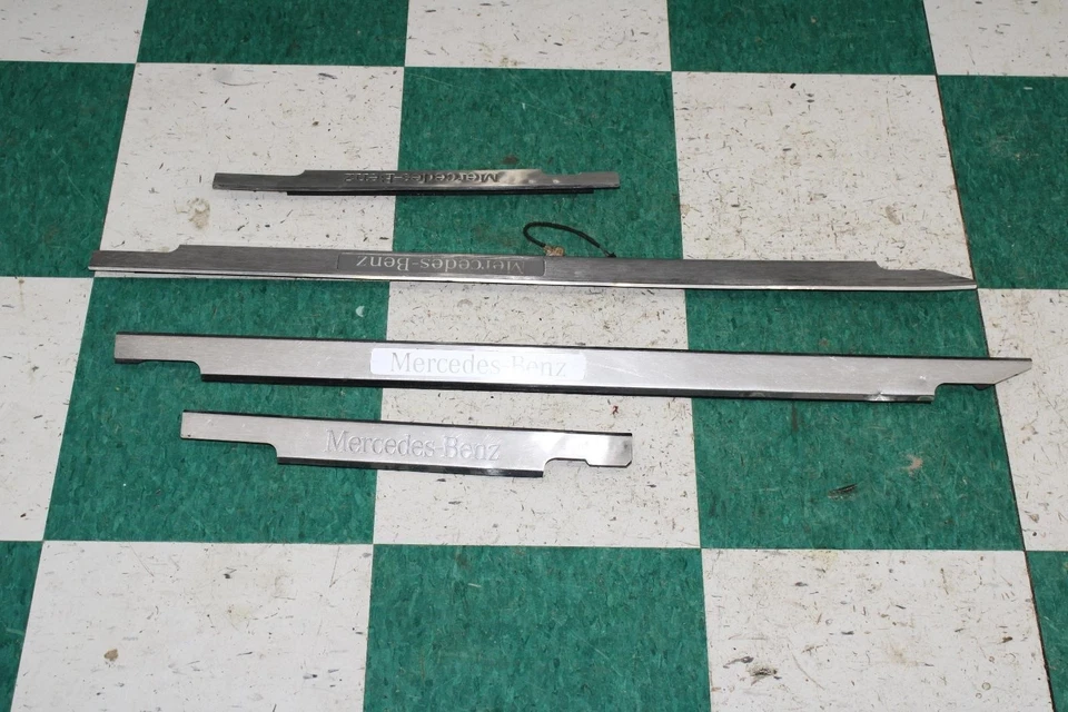 *DENTS* 06-12 G550 Brushed Alloy Front Illuminated Rear Door Sill Trim Panel Set Foto 4 de 4