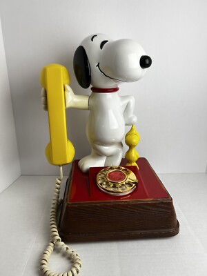 SNOOPY and WOODSTOCK Phone 本体 Vintage The SNOOPY & WOODSTOCK PHONE Landline Rotary Telephone 40