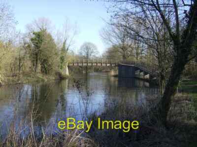 Foto 6x4 Wickham Knights Bridge Woolhampton Der Treidelpfad kreuzt Seiten er c2007