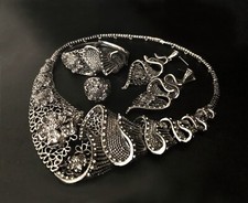 VINTAGE SILVER FLOWER & CASCADING WAVE 4PC CRYSTAL NECKLACE SET - BRIDAL EVENING