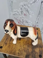 Model of a Beagle dog size approx. 7" long x 5" tall