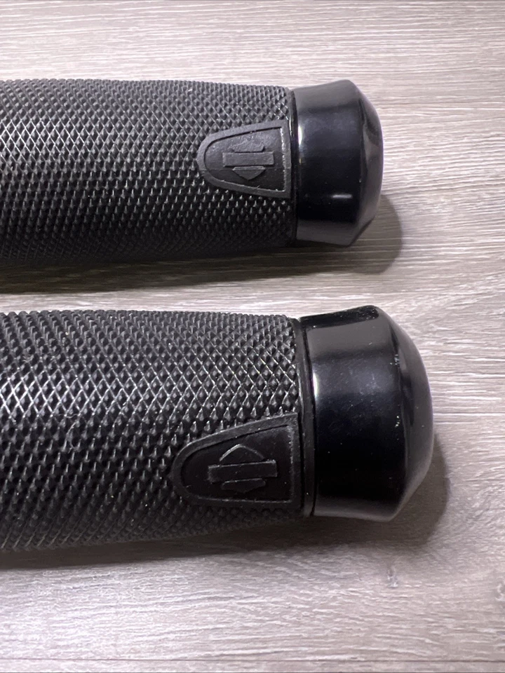 Harley FXDF Dyna Fat Bob 2015 juego de empuñaduras Get-A-Grip 56100008 Foto 2 de 4