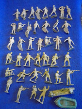 Vintage Marx Toy Soldiers 40 , complete Stretcher Set, one Raft - Navarone 