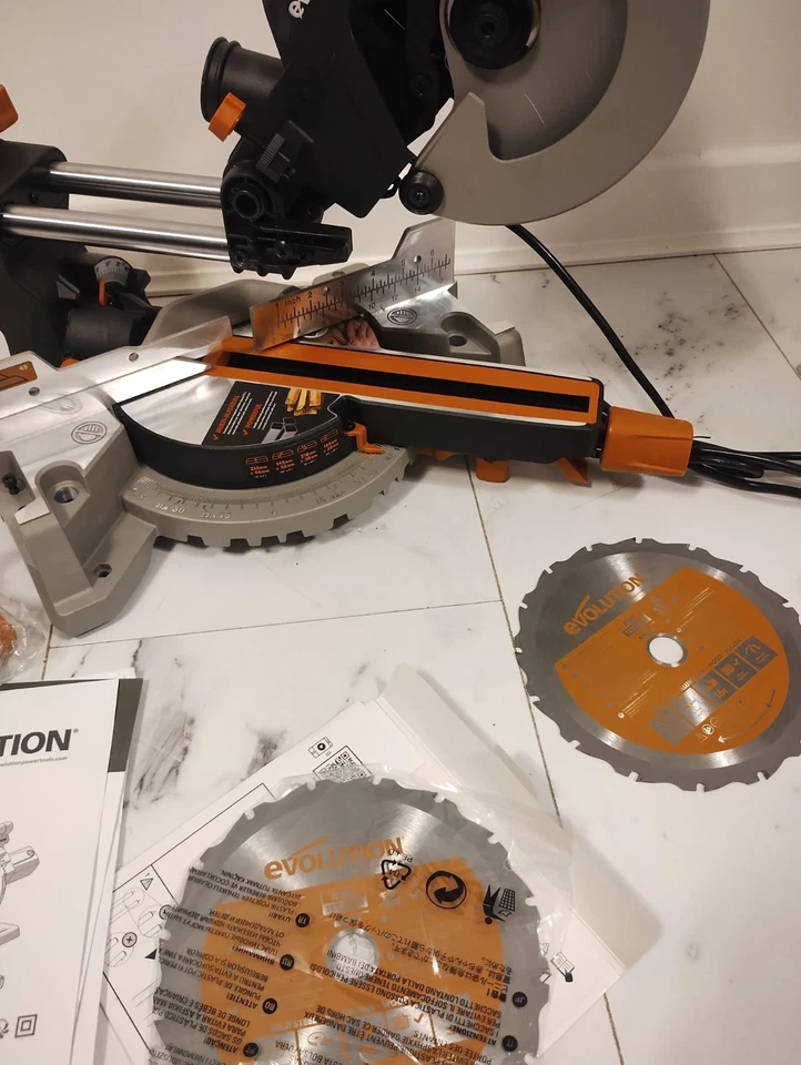 Evolution R185SMS Plus Compound Saw with Multi-Material Cutting - Image 2 of 4