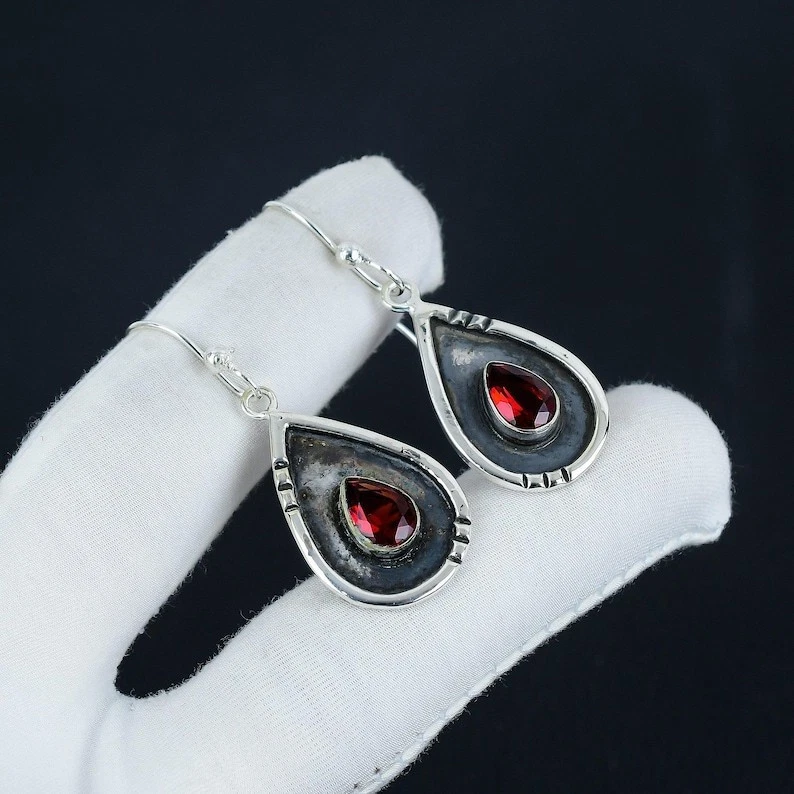 925 Sterling Silver Red Garnet Gemstone Dangle Earring Jewelry Handmade Jewelry - Image 2 of 4