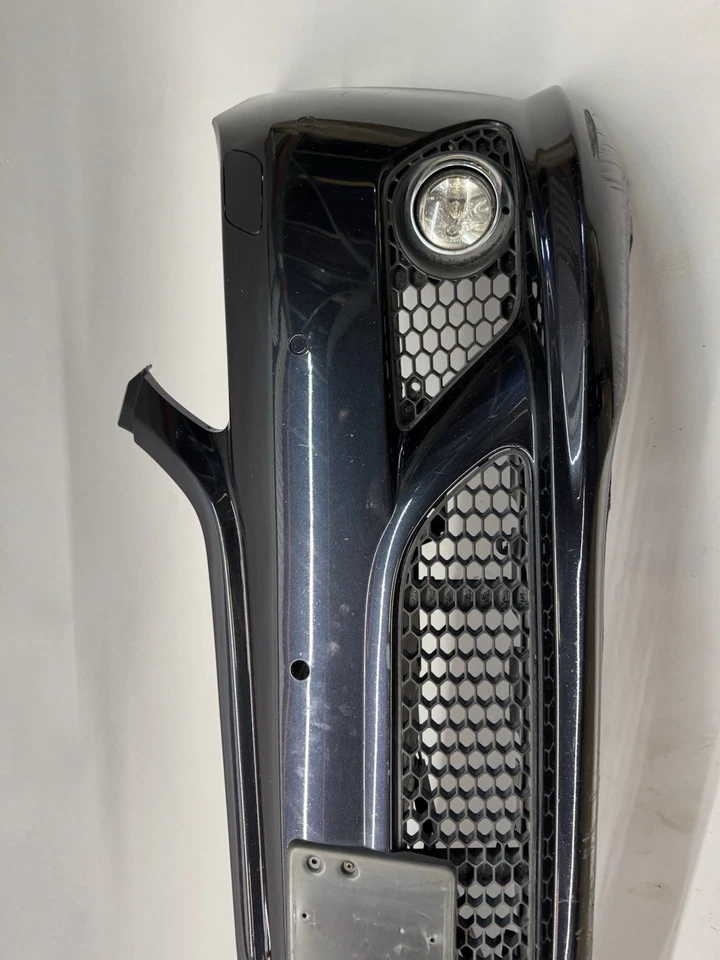 07-10 Conjunto de cubierta de parachoques delantero deportivo Mercedes W216 CL550 CL600 AMG plateado OEM Foto 3 de 4