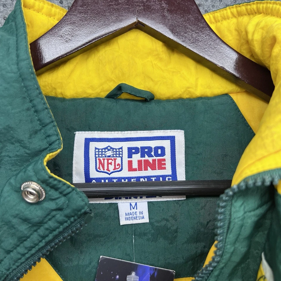 Chaqueta acolchada Green Bay Packers vintage años 90 mediana Starter Pro Line cuarto cremallera  Foto 3 de 4