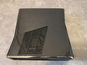 Microsoft Xbox 360 250gb Boxed Console Controller set  Japan Exc