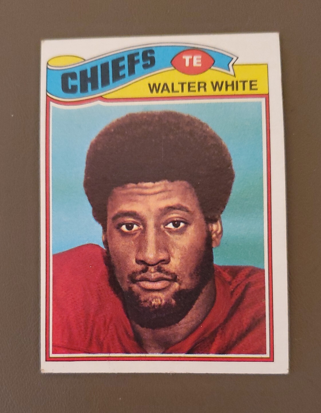 1977 Topps Football 107 Walter White Kansas City Chiefs Football Card