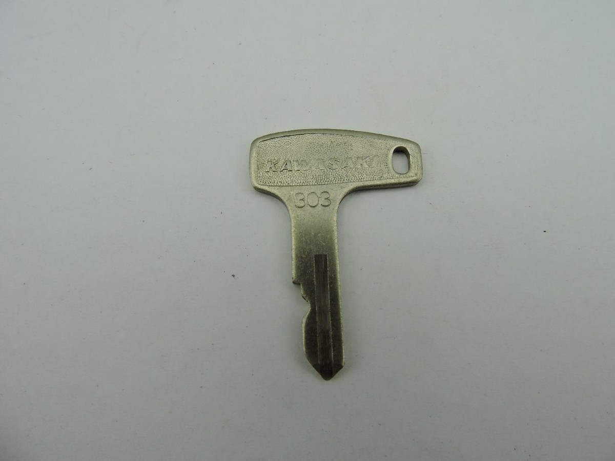 NOS Kawasaki Key #303 G3 G3SS G3TR K440c | eBay