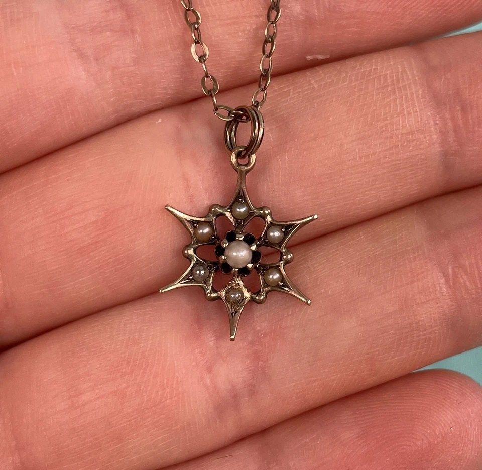 Collar Relleno de Oro Rosa con Perlas Semilla, Copo de Nieve o Colgante Estrella, Vintage Foto 3 de 4