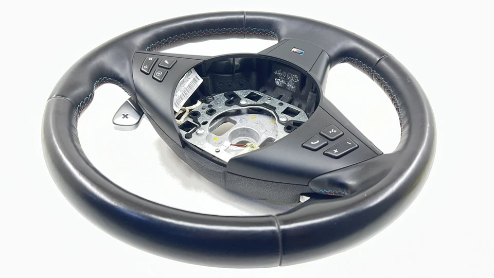 06-10 宝马 M6 E63 E64 球杆 STEERING 轮子 带桨移位器 皮革 原始设备制造商 — 第 4/4 张图片