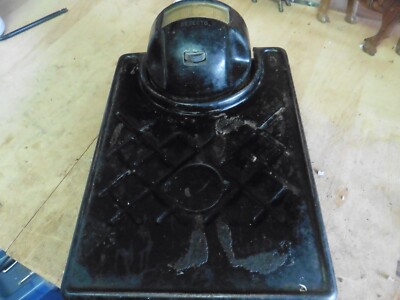 Vintage Detecto 300lb scale 1935 bathroom Fair-way personal scale cast iron