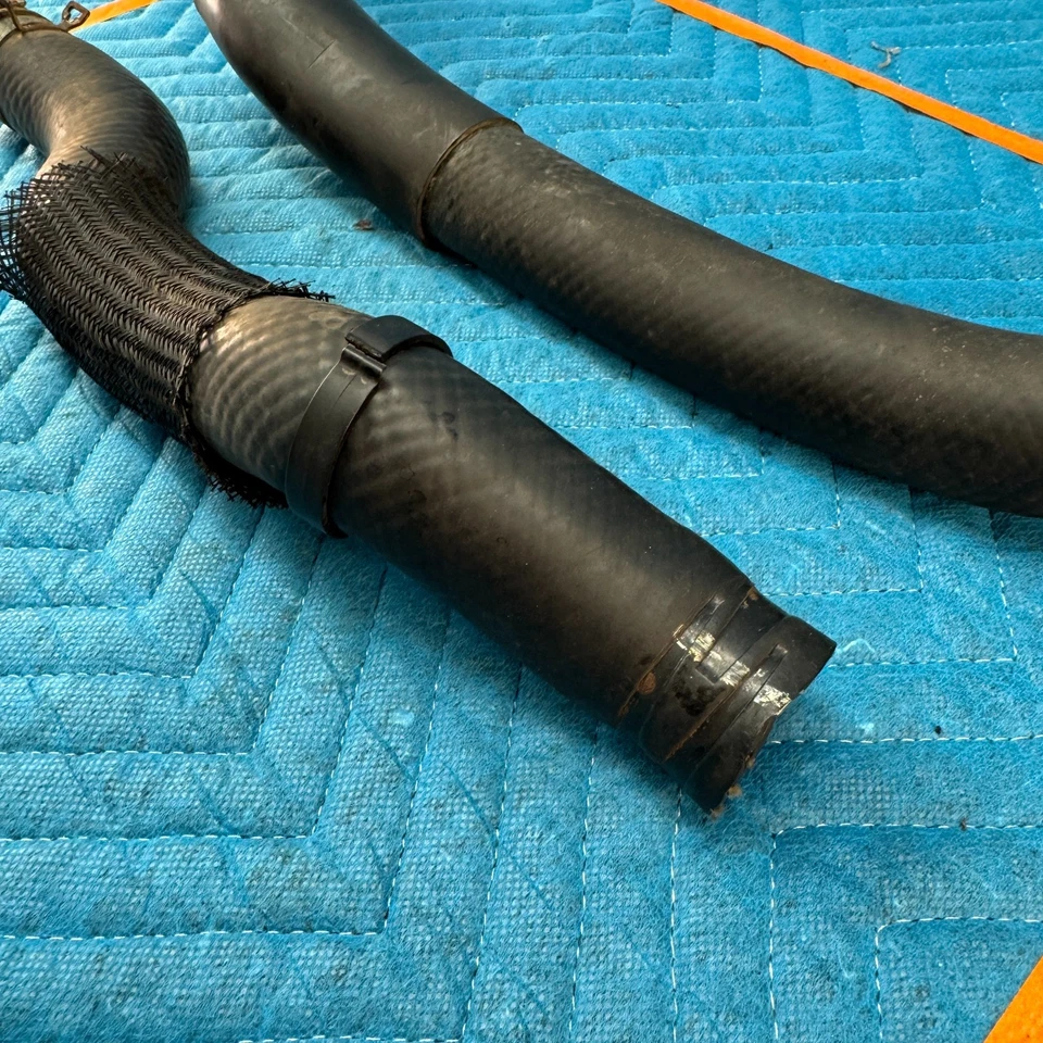 2005–2010 TOYOTA AVALON 3.5L RADIATOR COOLING HOSE SET UPPER & LOWER OEM - Image 2 of 4