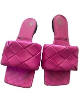 Bottega Veneta -Intrecciato Weave Leather Slides Sz 39