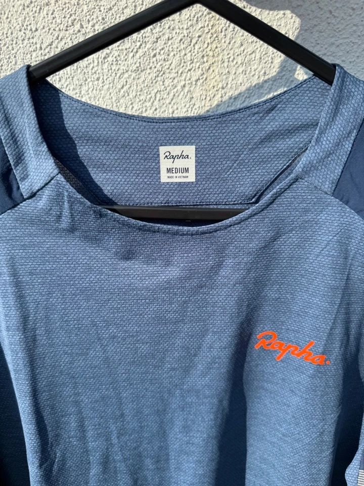 Rapha Mens Trail 3/4 Jersey (Blue/ Orange) Excellent size medium - Image 4 of 4