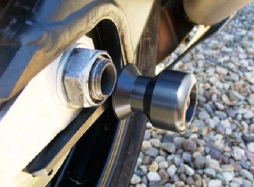 Pro-tek Swing Arm Spool Slider Suzuki 1993 1994 1996 1997 GSXR750 黑色 — 第 4/4 张图片