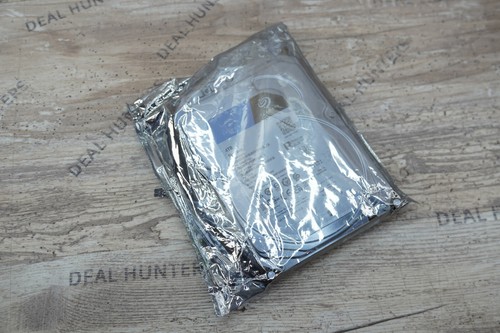 NEW!!! Seagate SkyHawk ST4000VX016 4 TB 3.5" SATA 6Gb/s Internal Hard drive - Picture 2 of 5