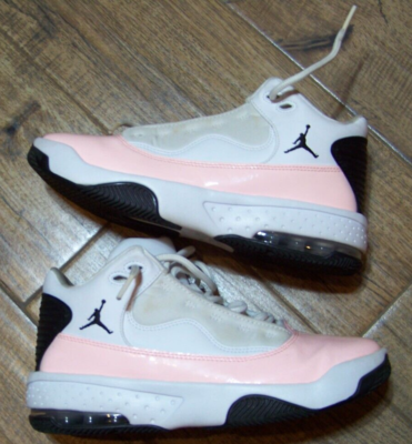 jordan max aura 2 pink women's