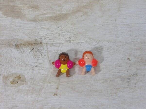 ~Bluebird~ Polly Pocket Compact 1995 Splash n' Slide Replacement Figures Babies