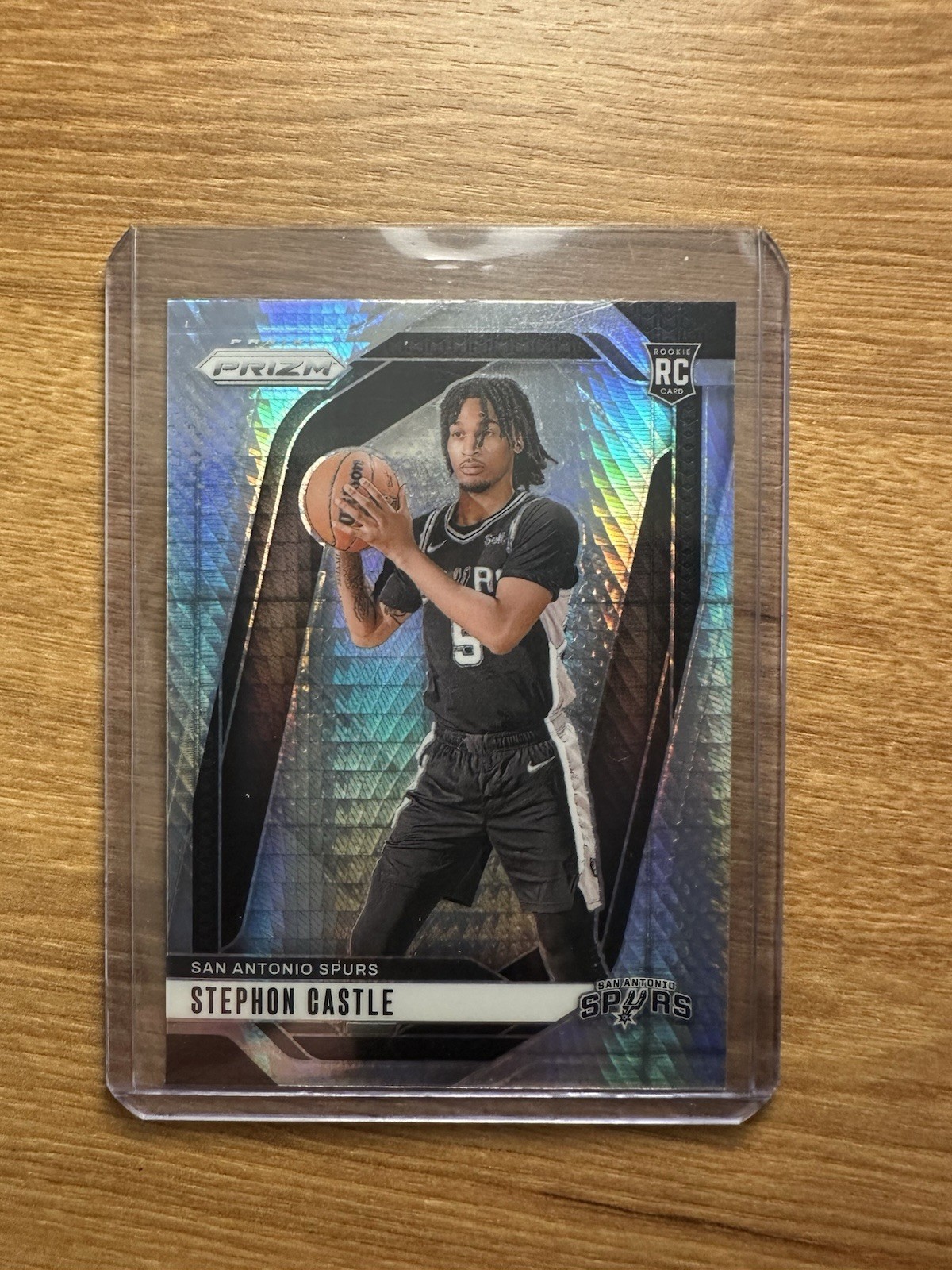 2024-25 Panini Prizm Stephon Castle #234 (RC) Hyper Prizm San Antonio Spurs