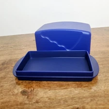 New Tupperware 1 lb Butter Dish Cheese Keeper Tokyo Blue Impressions Large