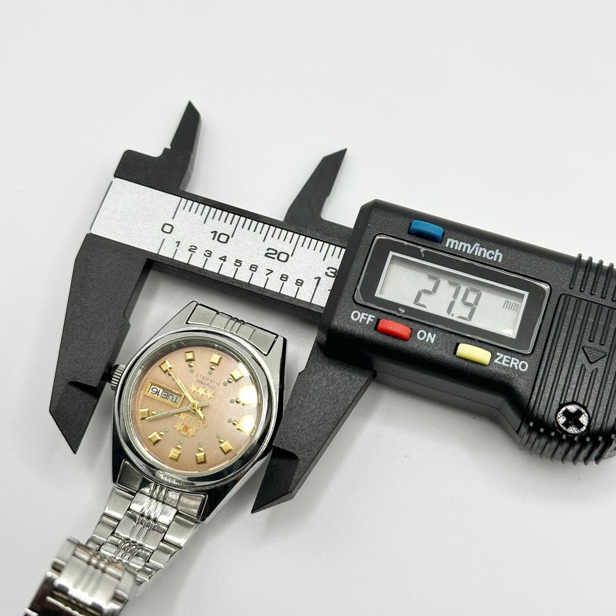 Rare Operating ORIENT Automatic Wristwatch Day Da… - image 11