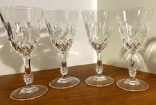 RCR Royal Crystal Rock  " Linea Medici Water  Wine Glasses ( 4 ) (7" x 3 1/4")