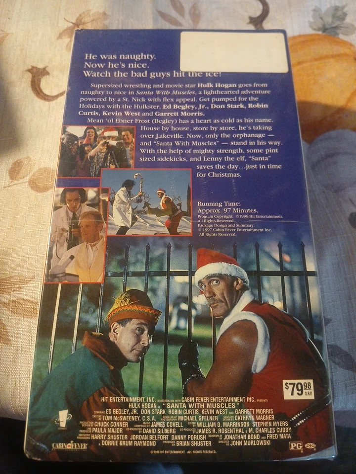 Santa with Muscles 1997 VHS Hulk Hogan Sealed - Image 3 of 4