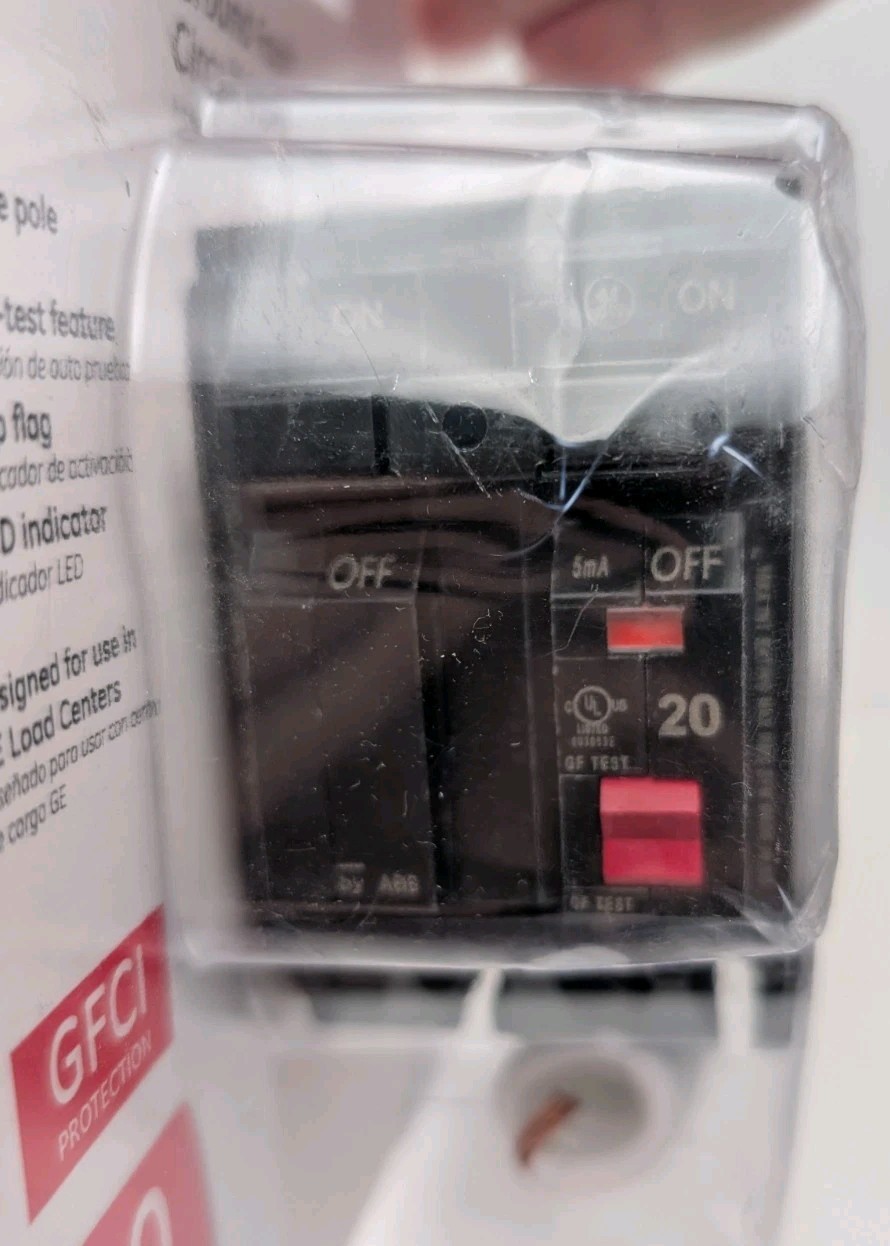 GE THQL2120GFTP 20 Amp Double Pole Ground Fault Breaker w/Self-Test *PKG Wear