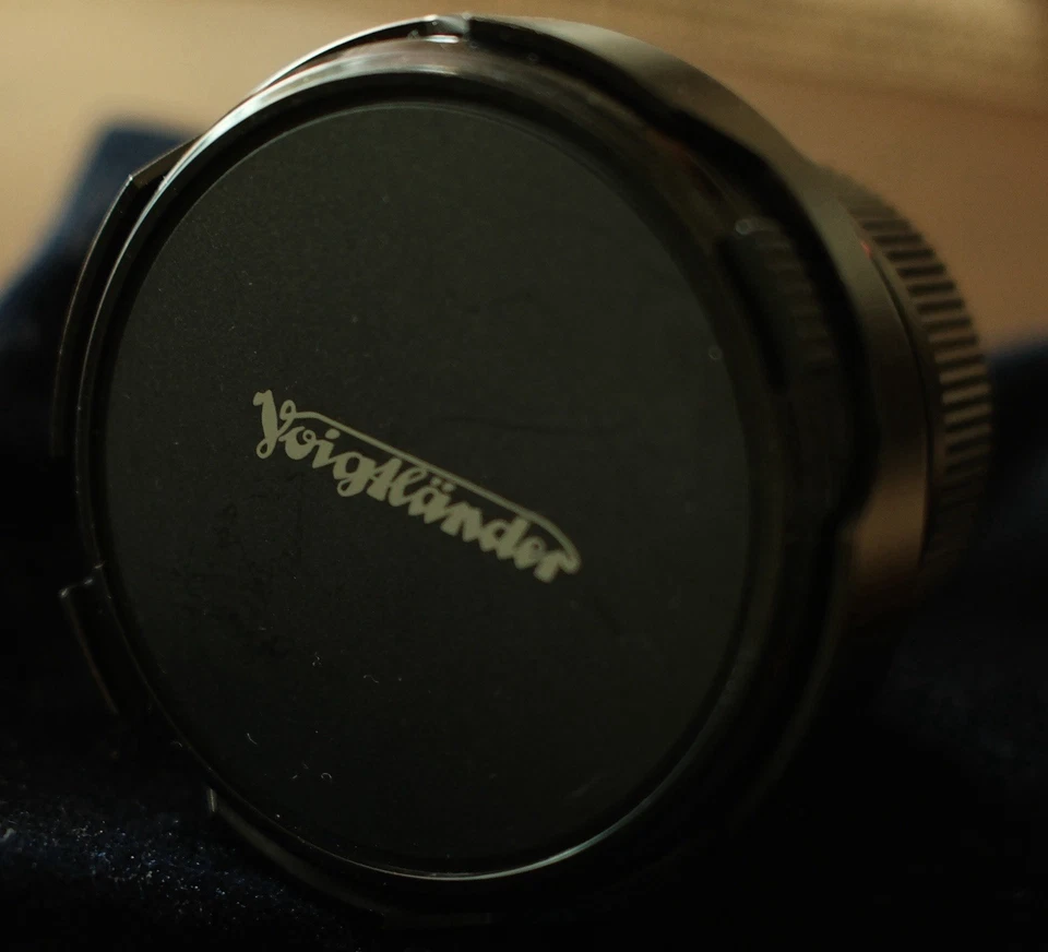 Voigtländer Ultra Wide-Heliar 12 mm F5,6 Aspherical II VM (para montaje Leica M) Foto 4 de 4