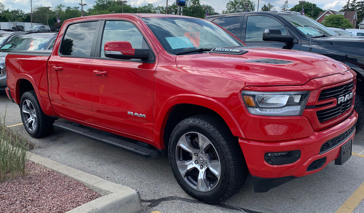 Touch Up Paint for RAM 1500 with paint code PR4, Flame Red. FREE