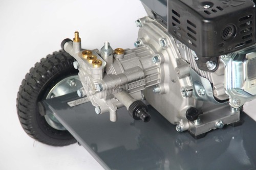 SwitZer Petrol Power Pressure Jet Washer 3000PSI 6.5HP Engine Gun Hose Wheel New - Picture 6 of 9