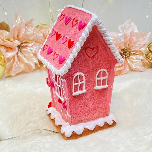 Cupcakes and Cashmere Valentines Pink Led Light Up Gingerbread Lovebirds House - Picture 7 of 7