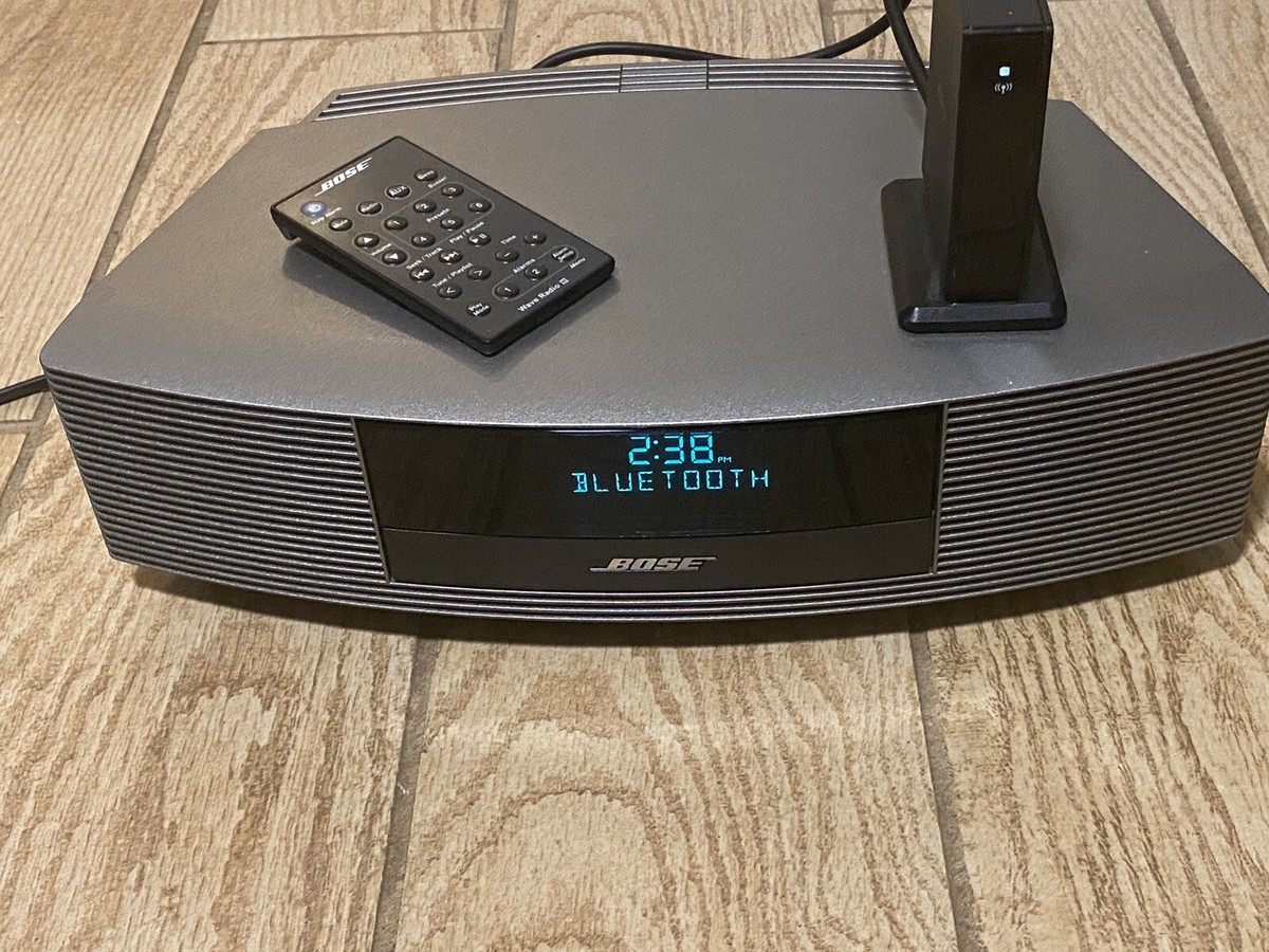 【リモコンBluetoothアダプター付】BOSE WAVE radio III Bose ® Wave® Radio III with Bluetooth® Music Adapter- Titanium