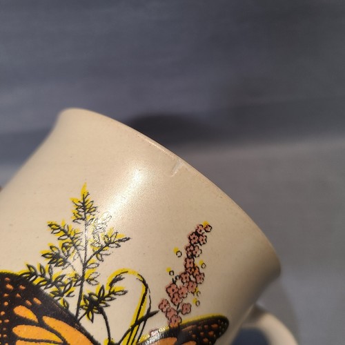 Vintage Stoneware Butterfly Mugs Blue Orange Yellow Set of 4 Good Condition - Picture 11 of 12