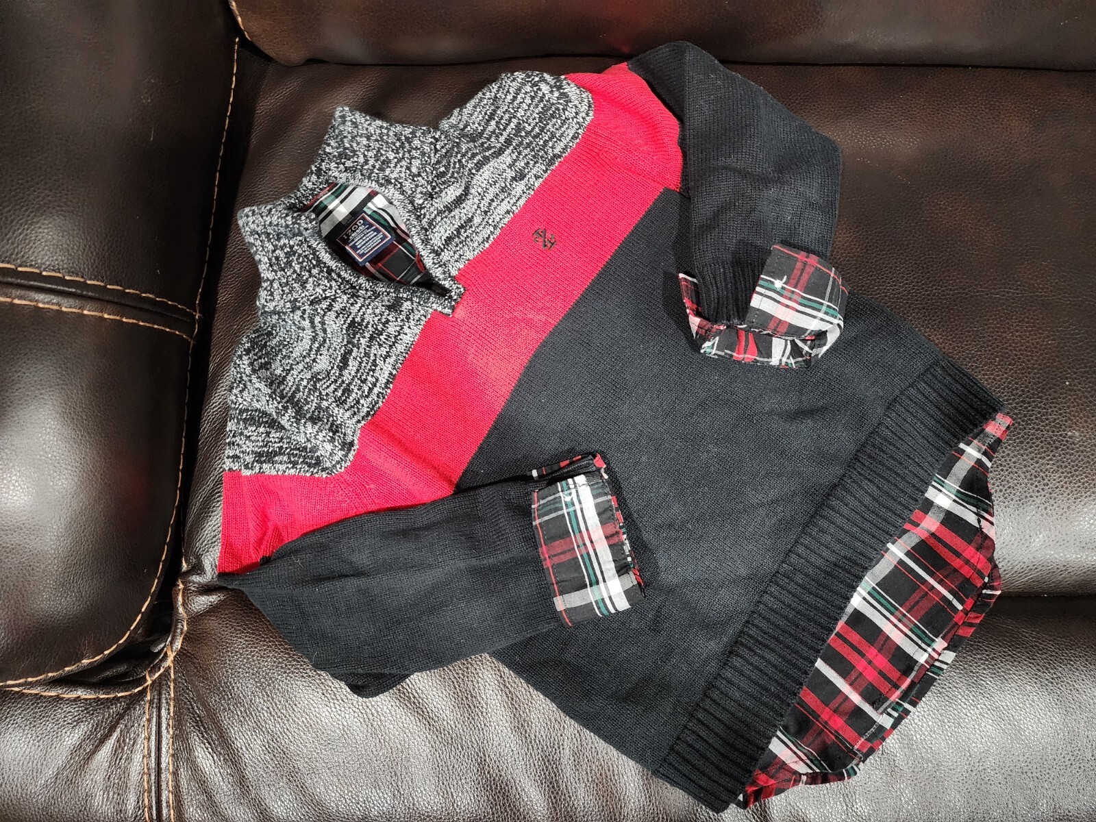 IZOD Sweater Set Black/Red/Gray Sweater with Plaid Dress Shirt Size XS 4-5